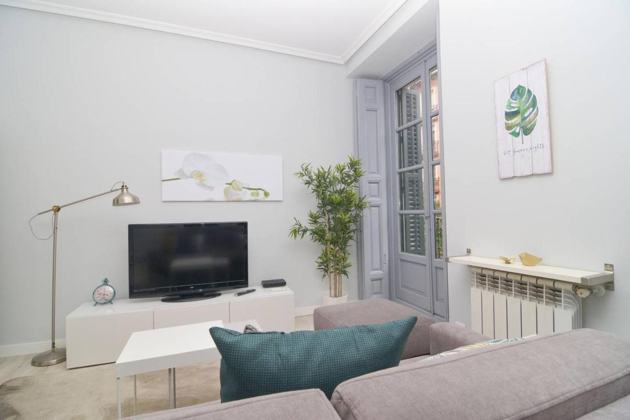 Bright Apartment In La Latina By Batuecas 马德里 外观 照片